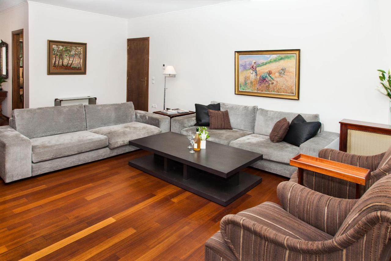 Delux Apartment With Amazing Balcony! Atenas Exterior foto